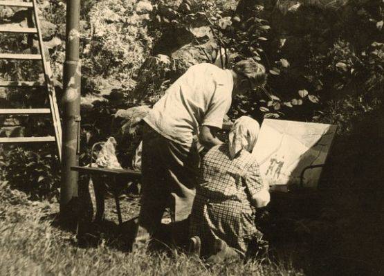 Alfred Lubocki z żoną w plenerze grafika